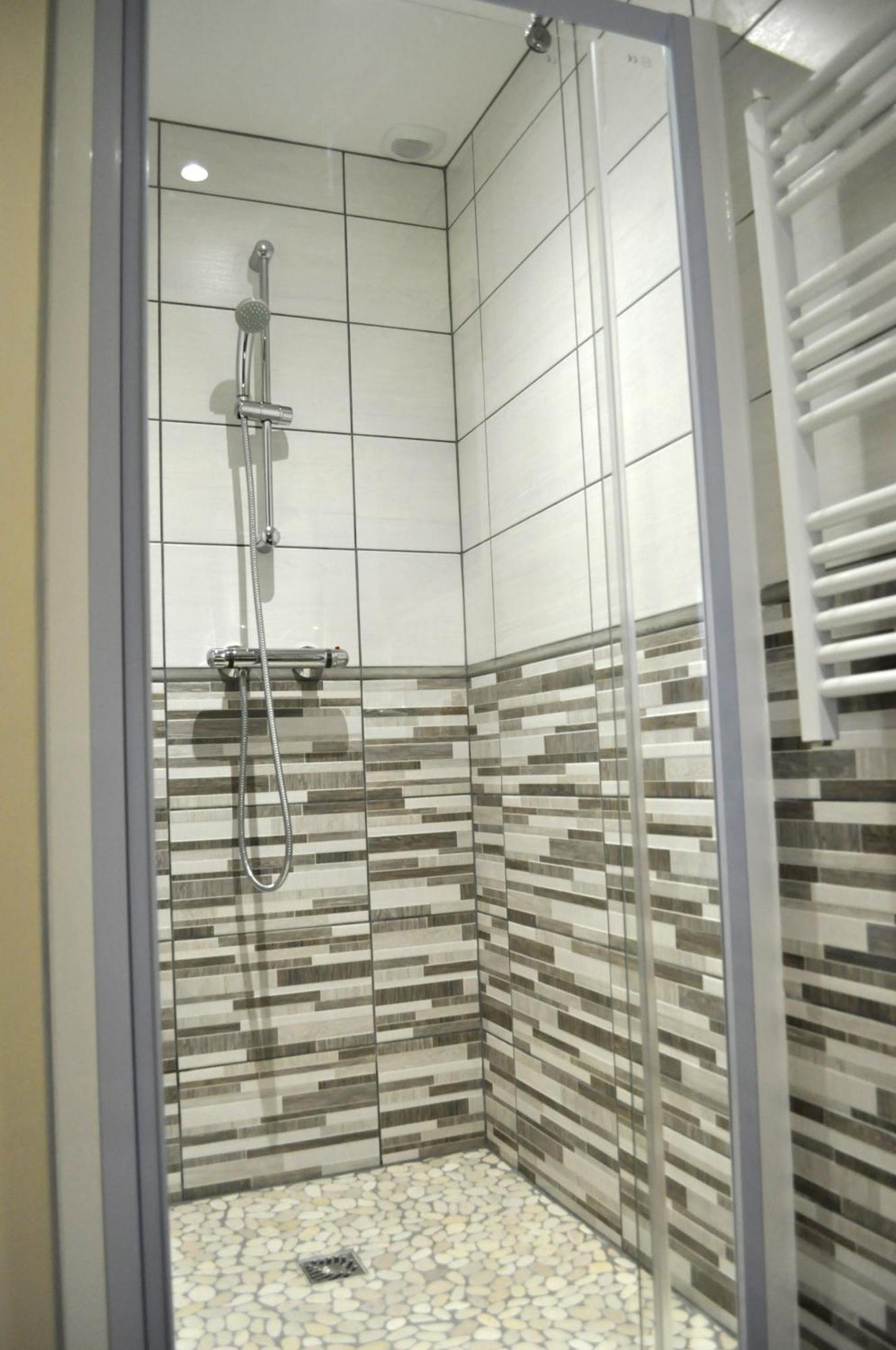 Le Coteau De Bazeille Sauna&Detente Sas Sainte-Bazeille Bagian luar foto